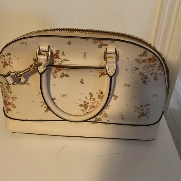 Coach Original - Picture 2 of 3